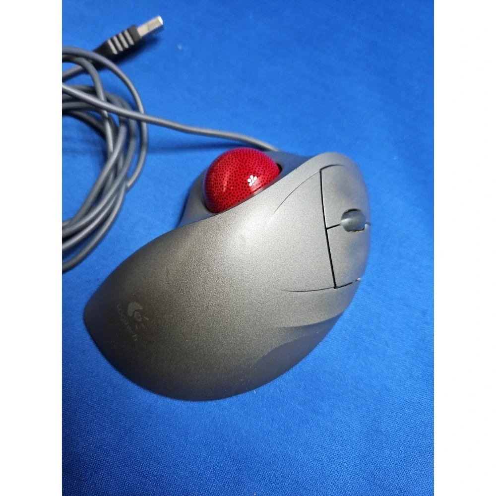 Logitech TrackMan Wheel Wired Mouse Optical T-BB18 804360-1000 TESTED WORKS